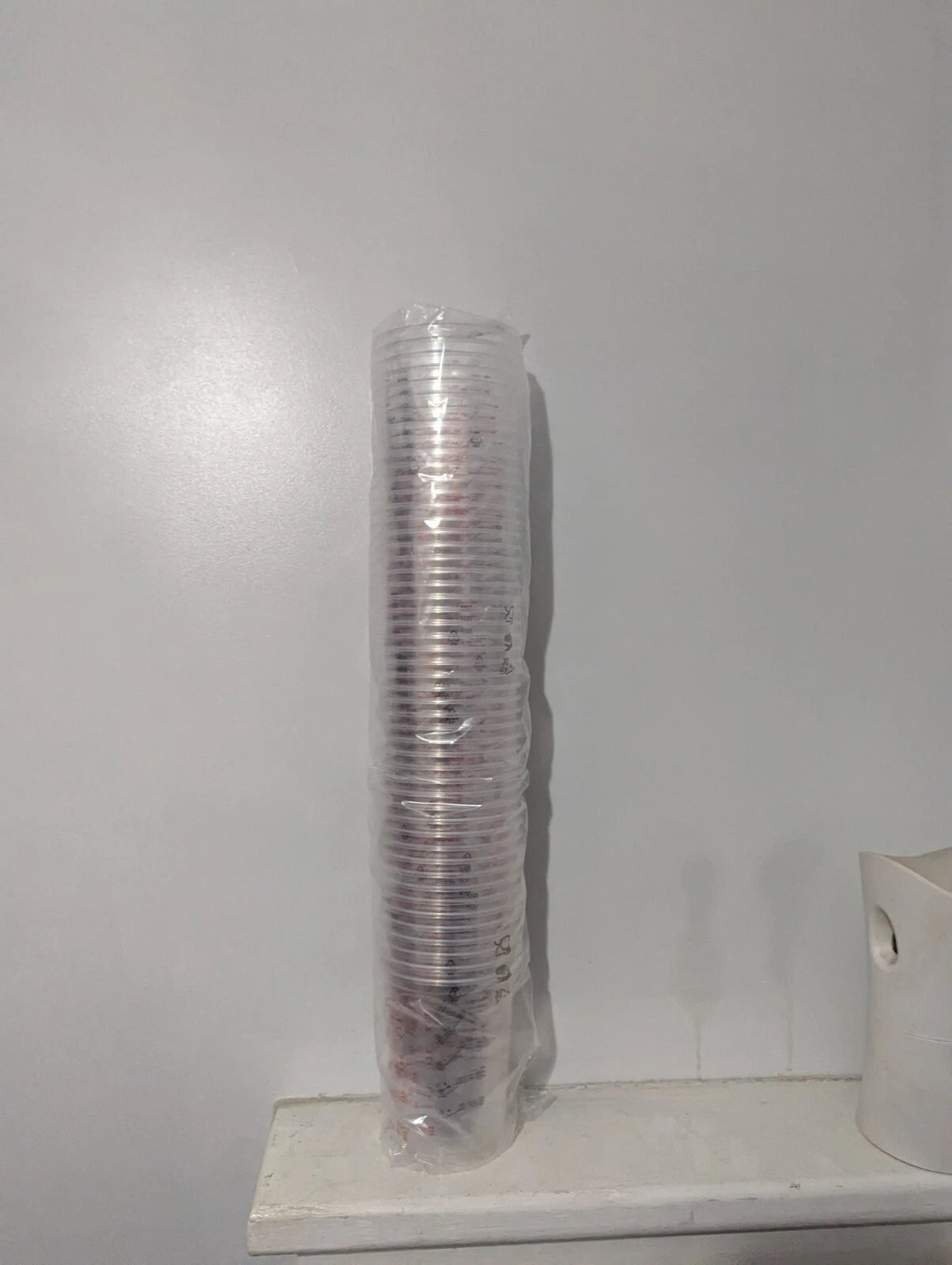 PAINT MIXING CUPS PLASTIC 600CC 600ML 50x Cups Calibrated (NEW)